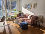 Short let only stunning riverview flat