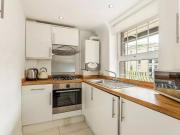 SHORT LET Studio flat near Victoria