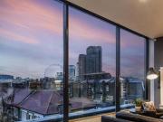 Short Street, London, 2 Bedroom Flat