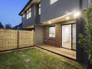 SHORT TERM LEASE Beautiful Modern 3BR Townhouse!