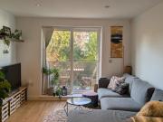 Short term let: Flat in Bow with Balcony Bow