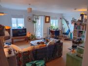 Short term let furnished flat