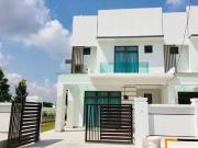 Show Room For salesDouble storey Corner lot