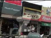 Showroom available for rent