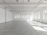 A louer Showroom non aménagé de 239 m² rez‑de‑chaussée