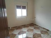 شقة عائلية للكراء في المجمع الحسني