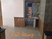 شقة محفضة للبيع سيدي قاسم تمن مناسب