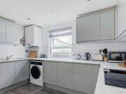 Shrubbery Road, London, 2 Bedroom Serviced