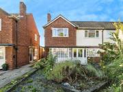 Shrublands Close, Chigwell, 2 Bedroom Maisonette