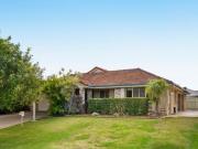 Side Access Gem in tightly held Norfolk Village