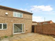 Sidmouth Gardens, Bedminster, 1 Bedroom End