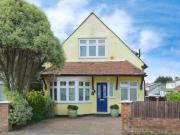 Sidney Road, Harrow, 2 Bedroom Detached