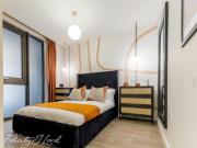 Siena House, London, Studio Apartment For