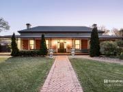 Significant Period Residence. One of Echuca's most...