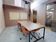 Silver 2 Bed Duplex C Has an Apartment