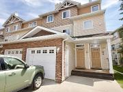 Silver Berry 2 Bed 2.5 Bath Se Edmonton