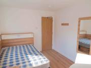 Silver Ensuite | 3, 4 or 7 Bedroom Flat C Has an Apartment