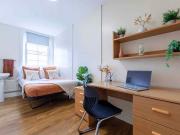 Silver Non Ensuite | 3 7 Bed Flat E Has an Apartment