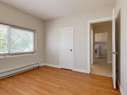 Simon's Court 1 Bedroom Apartment for Rent at 10828...