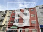 SIMPÁTICO T3 TRANFORMADO EM T2 NA VERDERENA, BARREIRO...