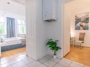 Simple 2BR Apt near Belvedere Palace, Vienna Amsterdam...