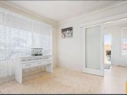 Simple living in Melton South!