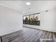 Simple Living in Vibrant Ascot Vale!