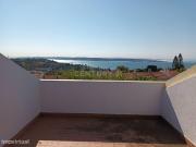 Simptica Moradia em Banda em Caxias, Oeiras, com Vista Mar