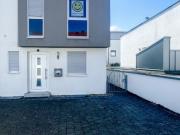 Sindelfingen Darmsheim: Sehr gepflegtes Reiheneckhaus...