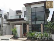 Single Attached House and Lot in Quezon City Semi Furnished