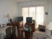 Single bedroom in 4 bedroom apartment