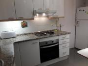 Single bedroom in 4 bedroom apartment