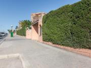 Single bedroom in 5 bedroom apartment