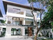 Single family House and Lot For Sale in Hillsborough...