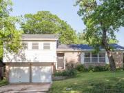 Single Family Residence Dallas, TX 3503 Loganwood Dr