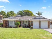 Single Level Perfection In Lighthouse Beach!