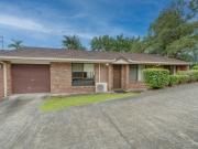SINGLE LEVEL VILLA MUST BE SOLD