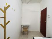 Single room 8 fully furnished with fan