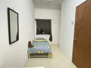 Single Room at Seri Kembangan, Selangor Perempuan muslim