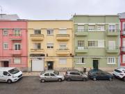 Single room in a 4 bedroom apartment in Rua Artur Lamas,...