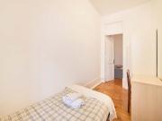 Single room in a 7 bedroom apartment in Lisbon Room 5