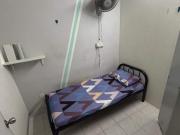 Single Room Male Fully Furnished at Flora Damansara,...