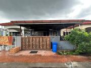 Single storey at Taman Sepakat bukit Naga Seksyen 32...