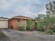 SINGLE STOREY CLOSE TO TEMPLESTOWE VILLAGE!