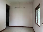 Single storey endlot terrace at Taman Sri Muda Sek 25...