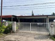 single storey house at putatan Taman tema