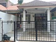 Single Storey House For Rent New Renovated at Jalan...
