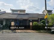 Single Storey Inter Taman Tun Dr Ismail belakang masjid