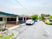 Single Storey Terrace Jalan Dahlia Taman Puchong Perdana...