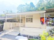 Single storey terrace taman king wong Temiang seremban